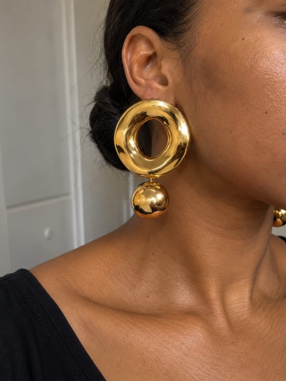 Minimalist Glossy Gold Plated Hoop Earring